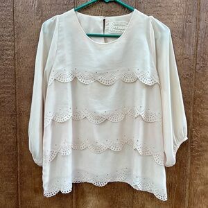 Pink Martini Laser Cut Scalloped Lace Tiered Blouse Size Medium